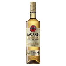 detail Rum Bacardi 37,5% Carta Oro 0,7L