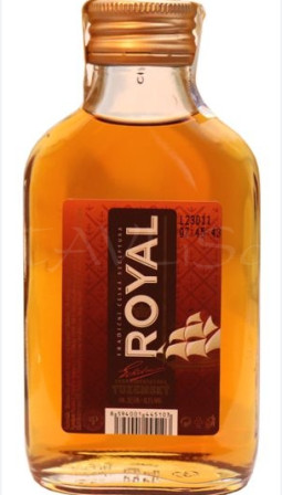 chi tiết Royal Tuzemák 37,5% 0,1L